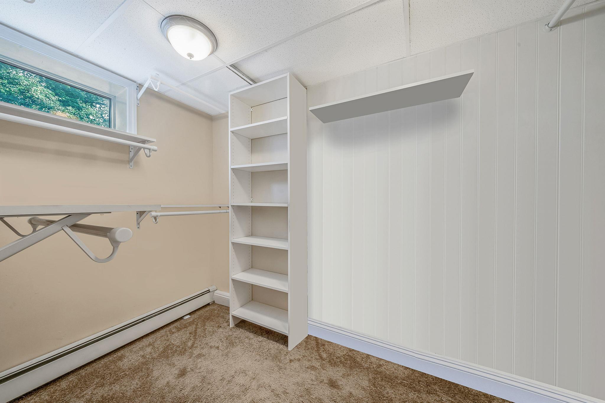 Single Family Oceanside  Suffolk County, NY 11752, MLS-866486-41