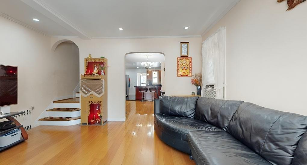 Single Family Kessel  Queens, NY 11375, MLS-866488-6