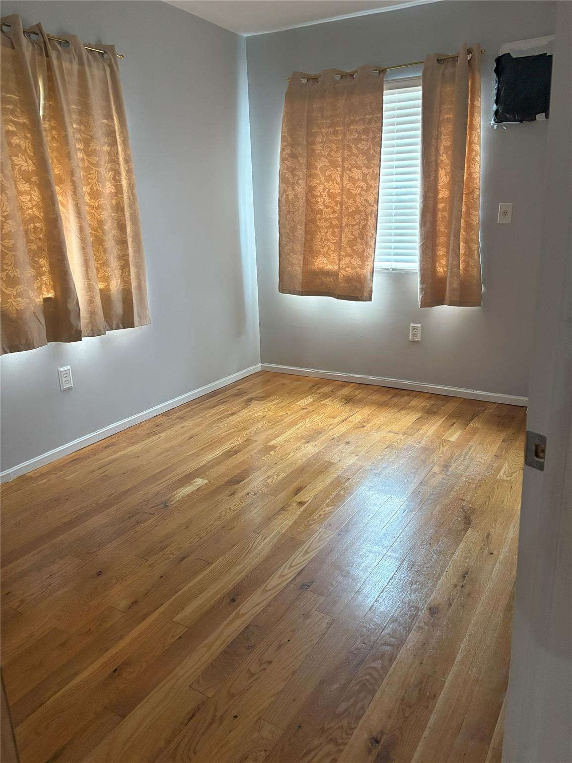 Single Family 123 Street  Queens, NY 11420, MLS-866493-10