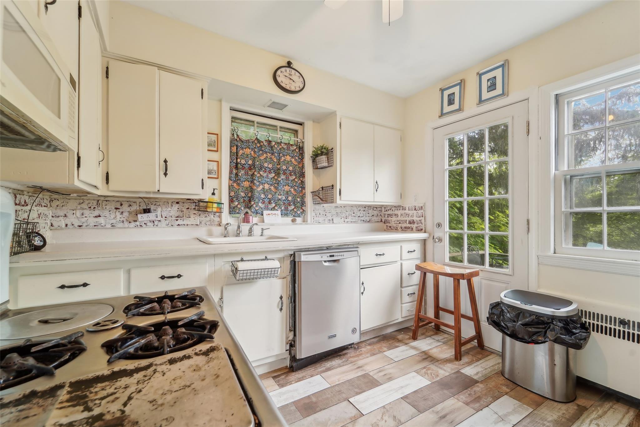 Single Family Clarence  Westchester County, NY 10583, MLS-866497-15