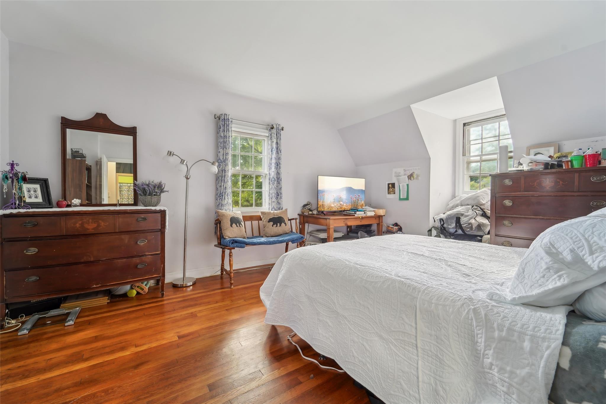 Single Family Clarence  Westchester County, NY 10583, MLS-866497-29