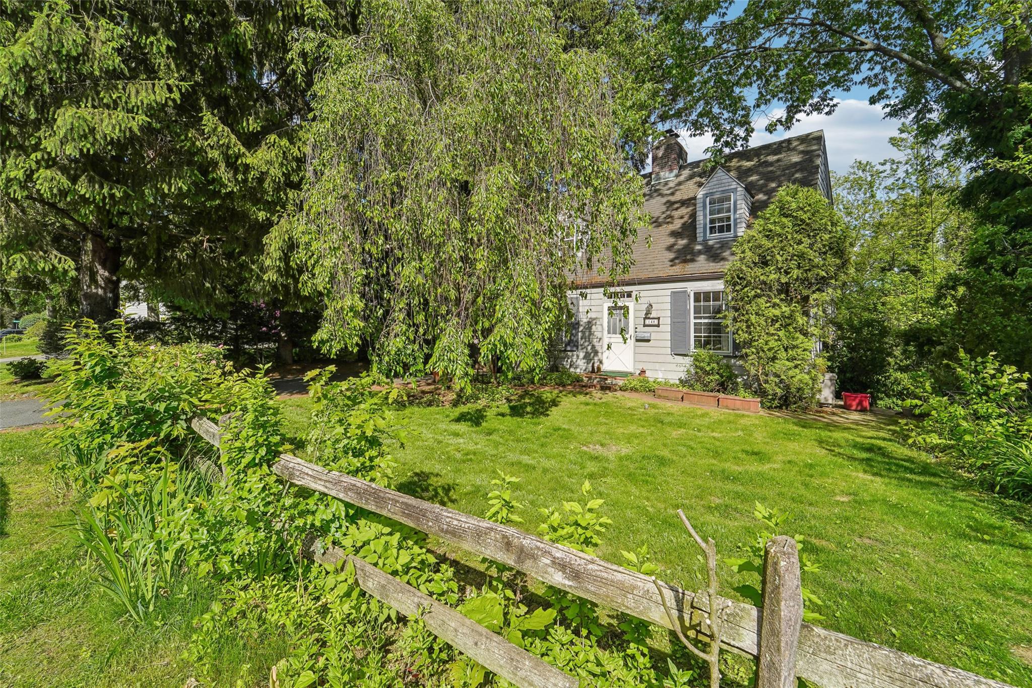 Single Family Clarence  Westchester County, NY 10583, MLS-866497-3