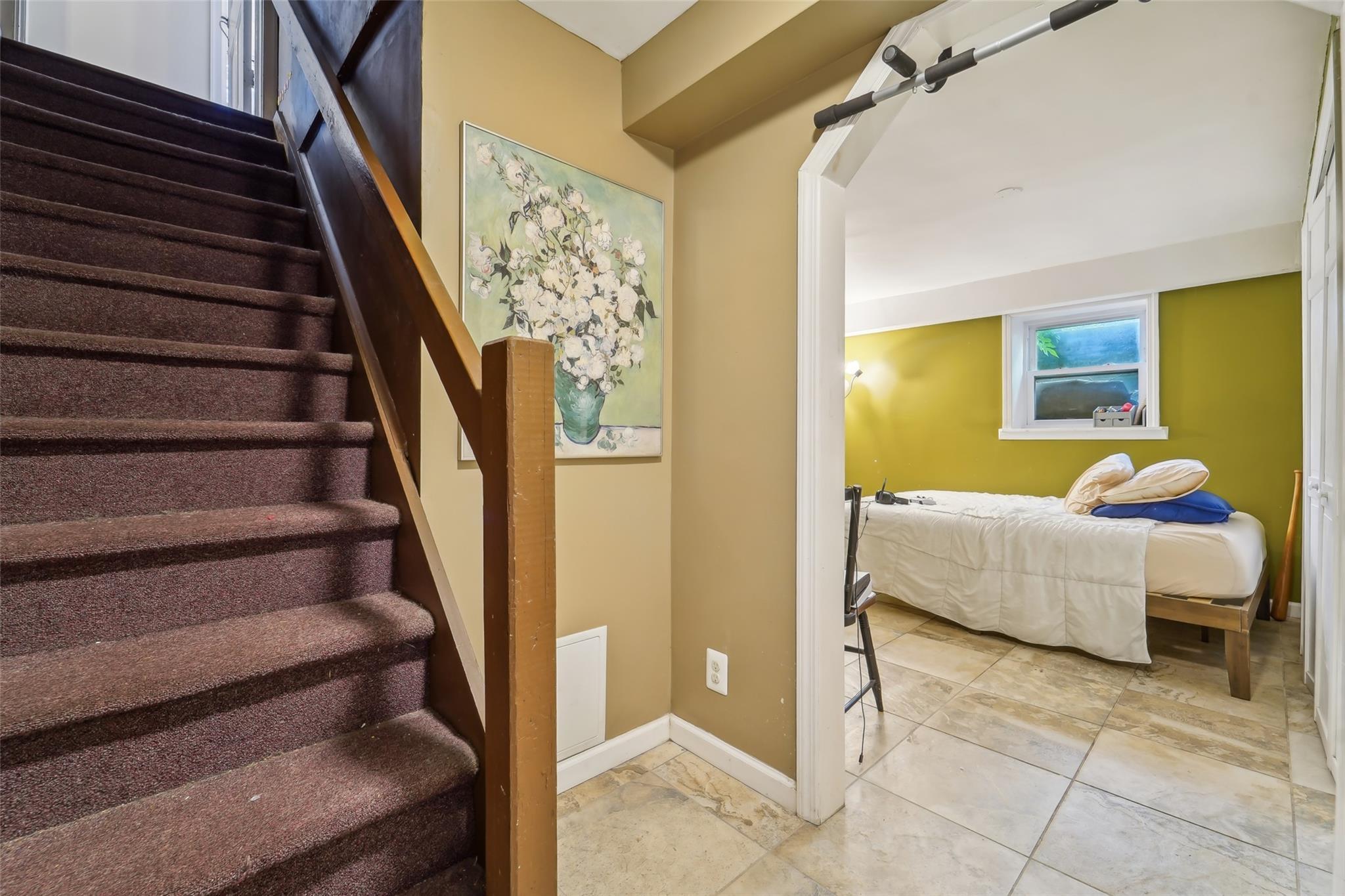 Single Family Clarence  Westchester County, NY 10583, MLS-866497-30