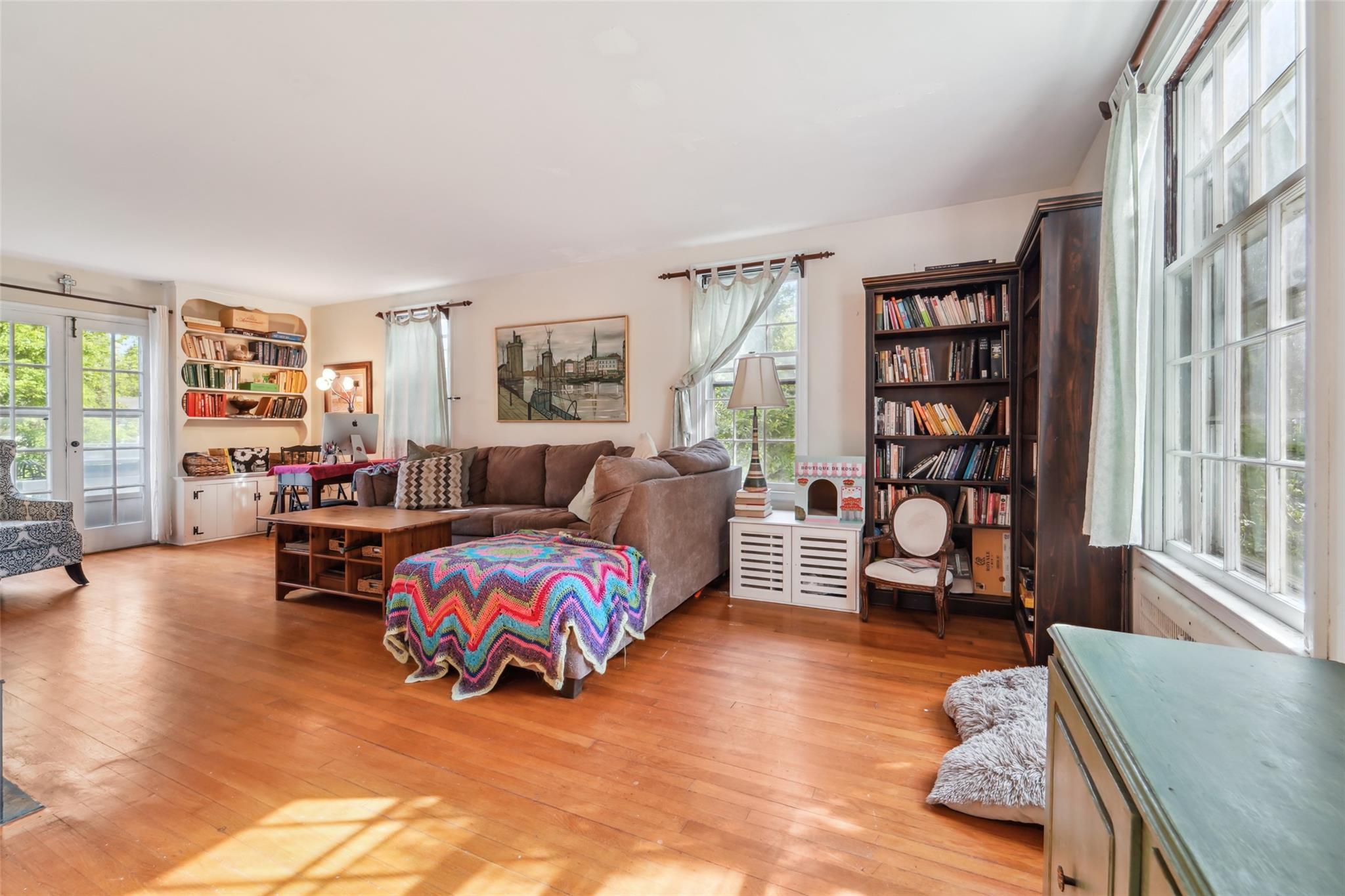 Single Family Clarence  Westchester County, NY 10583, MLS-866497-6