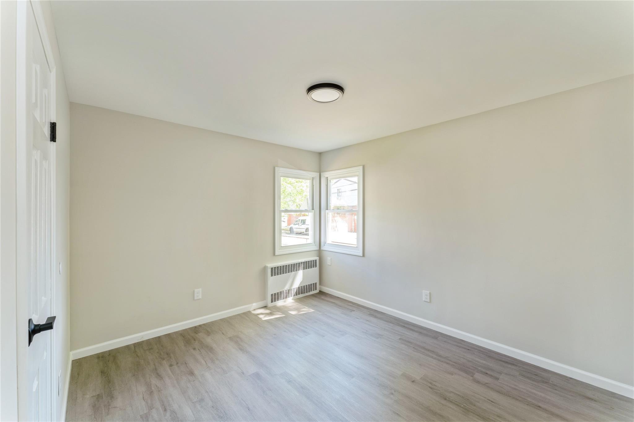 Single Family 145th  Queens, NY 11413, MLS-866507-8