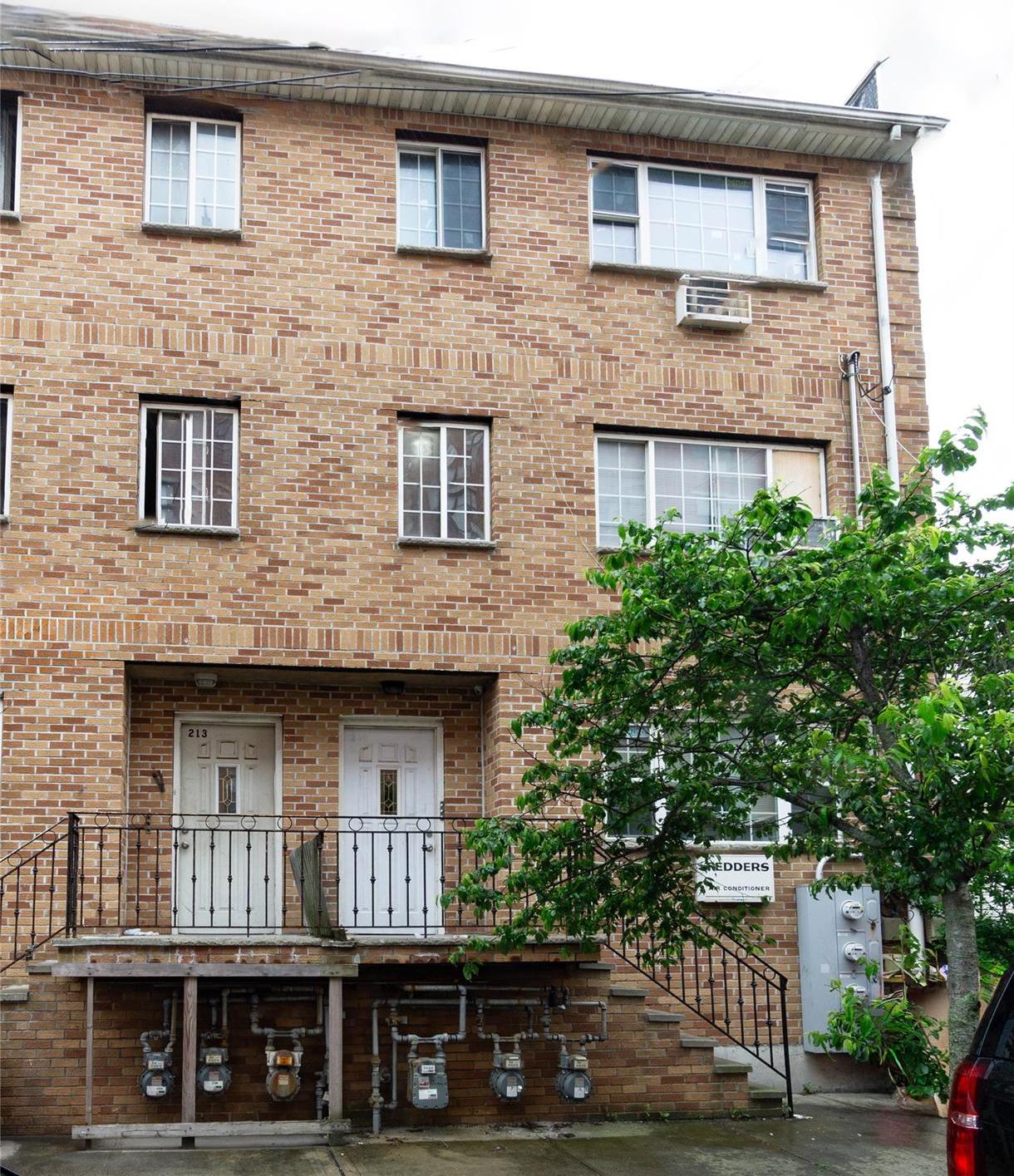 Single Family Beach 96th  Queens, NY 11693, MLS-866516-18
