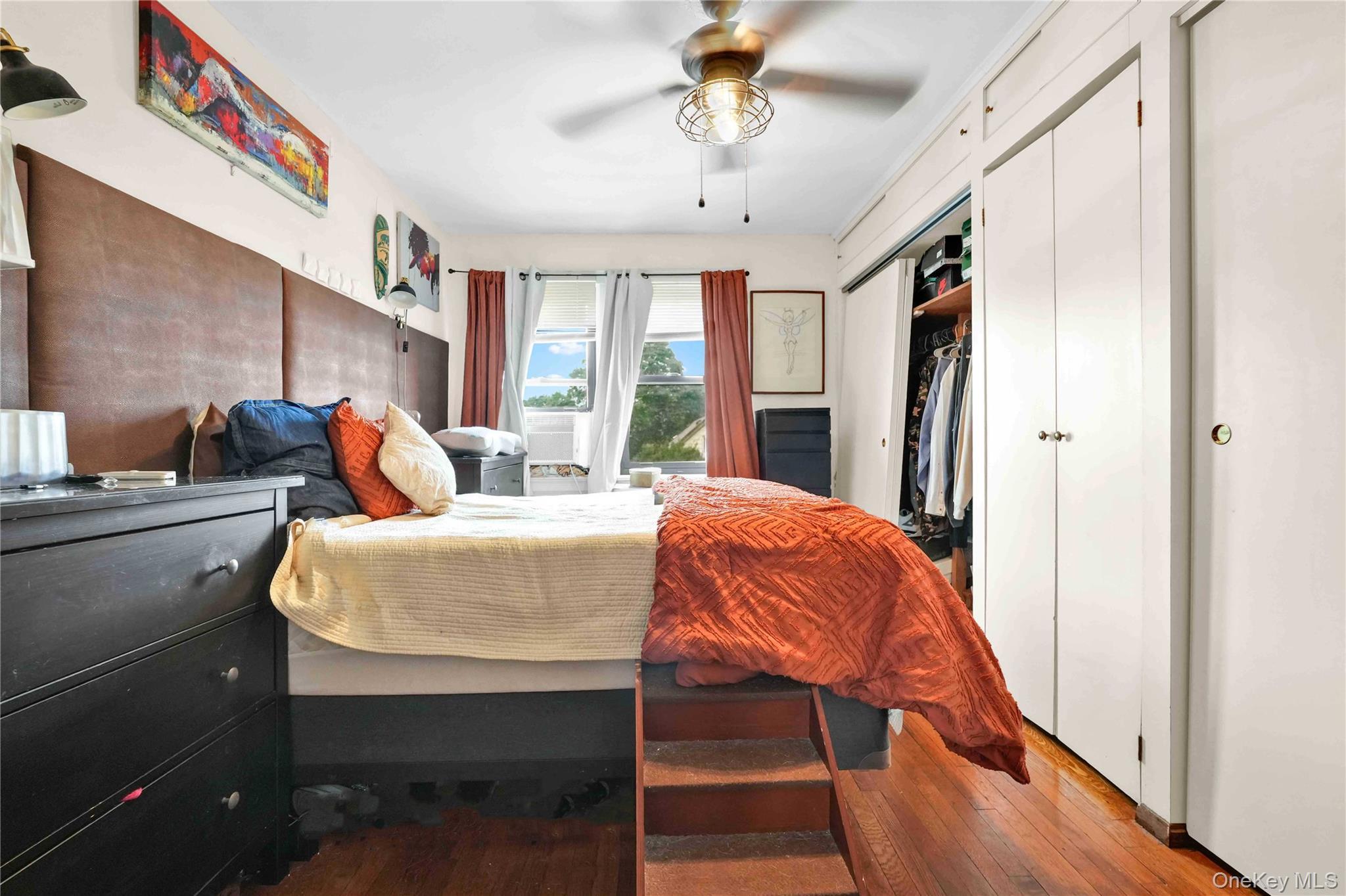 Single Family 224  Queens, NY 11413, MLS-866521-27