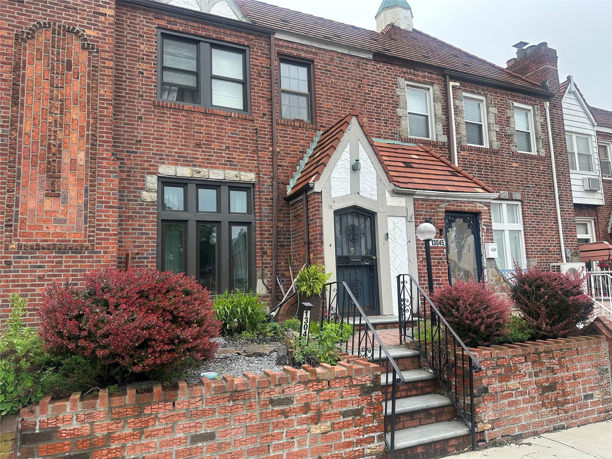 Single Family 224  Queens, NY 11413, MLS-866521-3