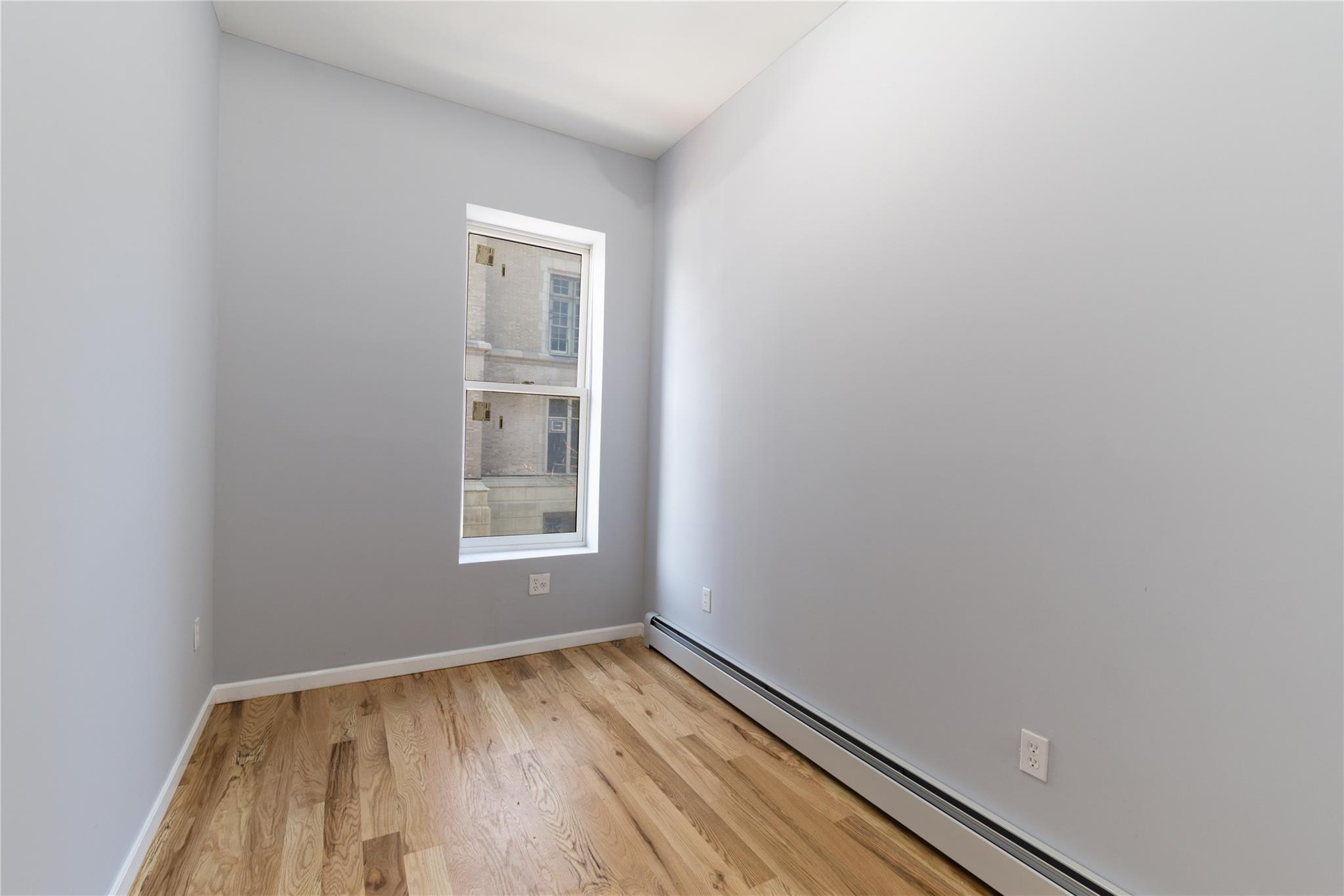 Single Family Jackson  Bronx, NY 10456, MLS-866523-15