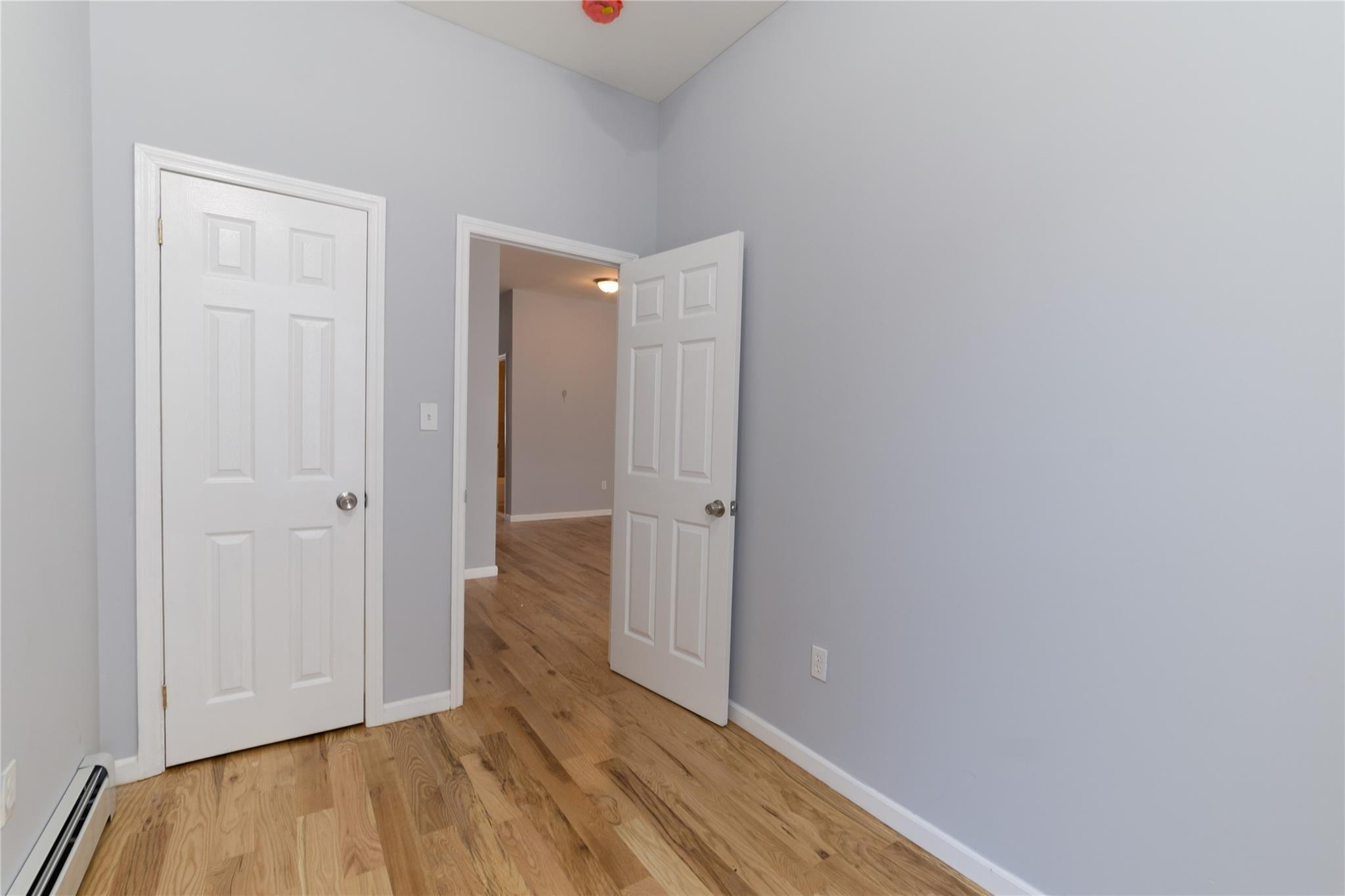 Single Family Jackson  Bronx, NY 10456, MLS-866523-16