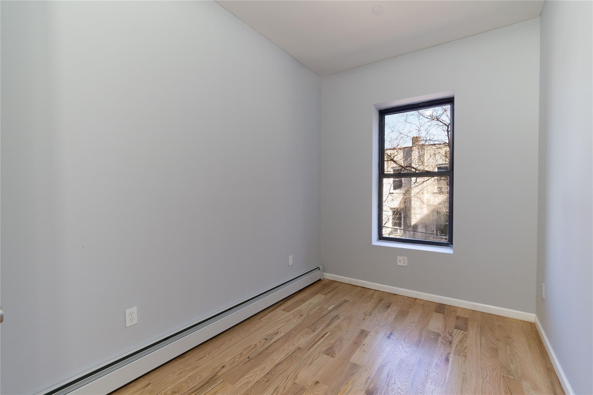 Single Family Jackson  Bronx, NY 10456, MLS-866523-17