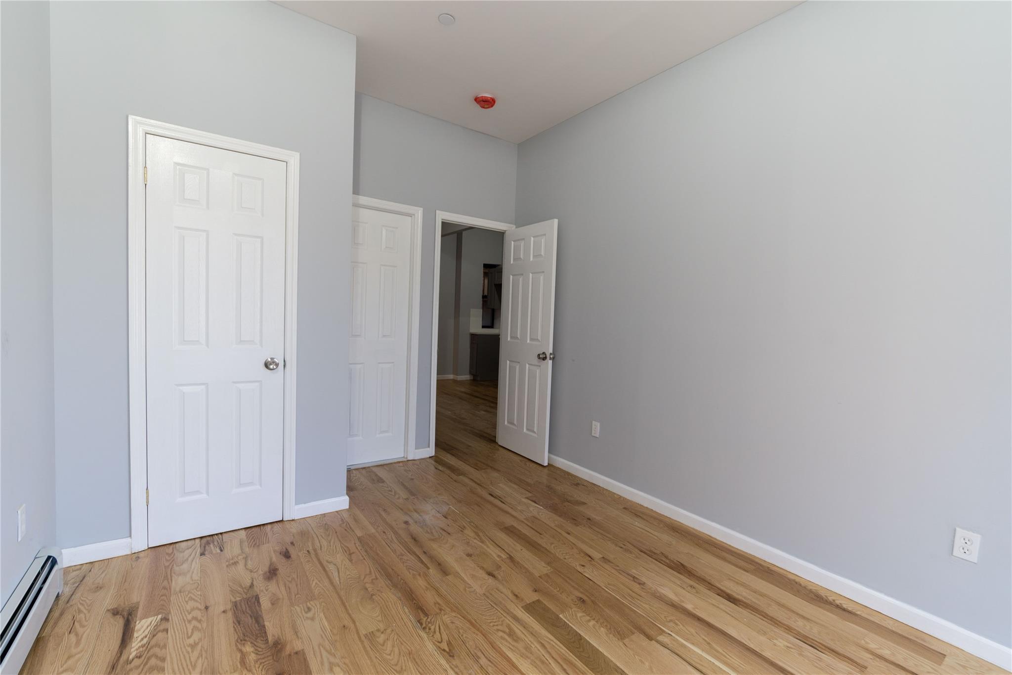 Single Family Jackson  Bronx, NY 10456, MLS-866523-20