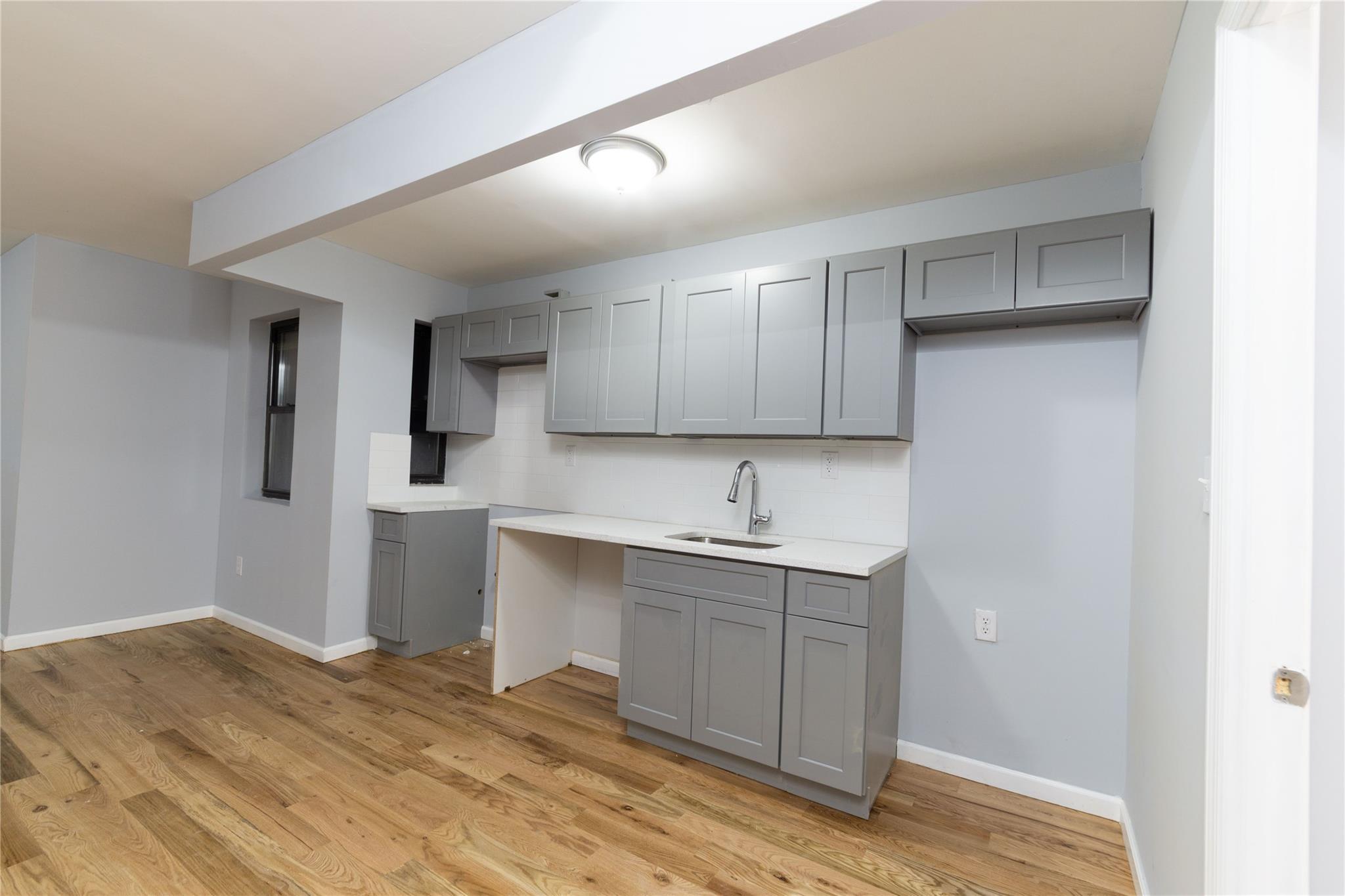 Single Family Jackson  Bronx, NY 10456, MLS-866523-29