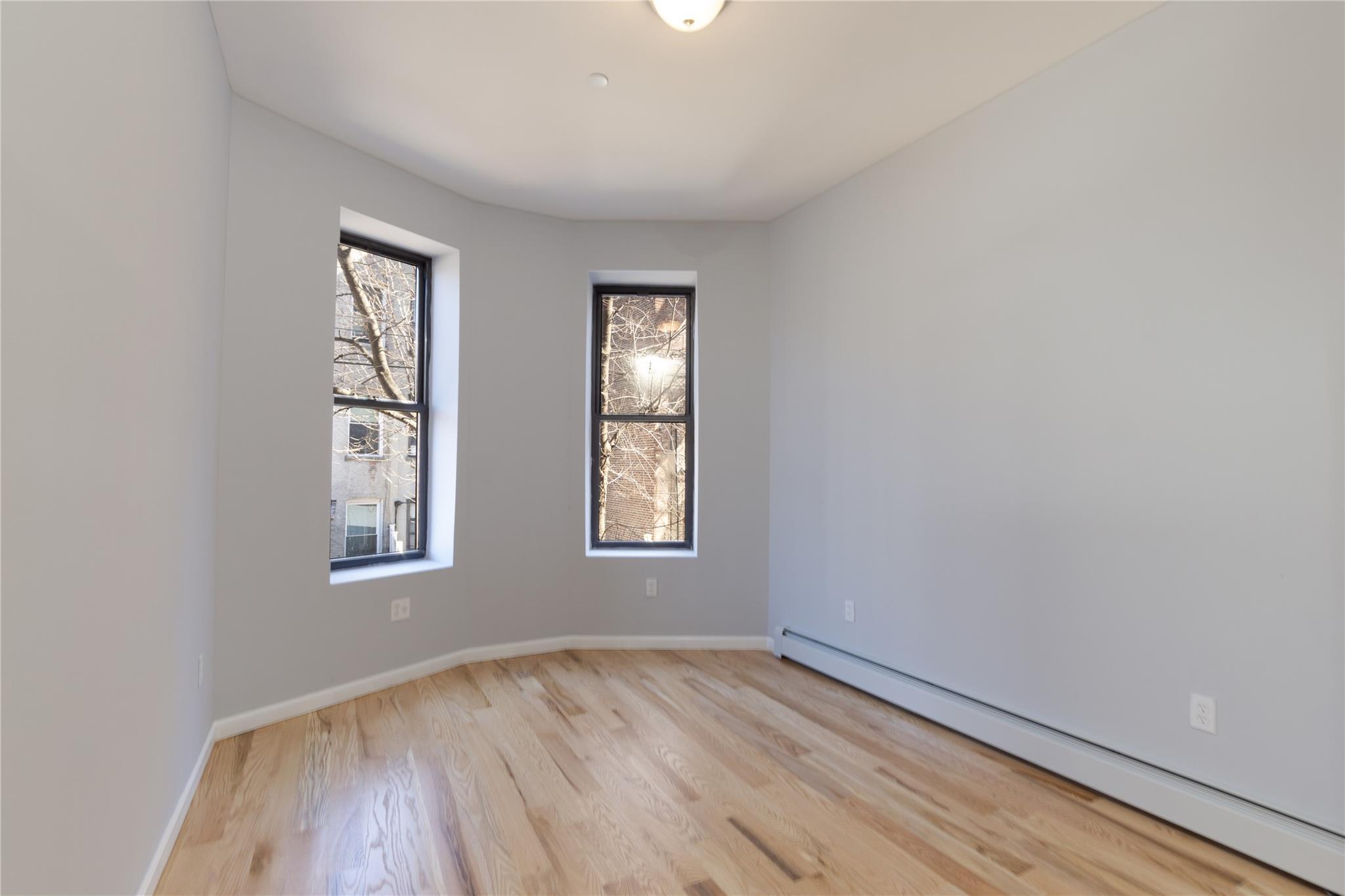 Single Family Jackson  Bronx, NY 10456, MLS-866523-5