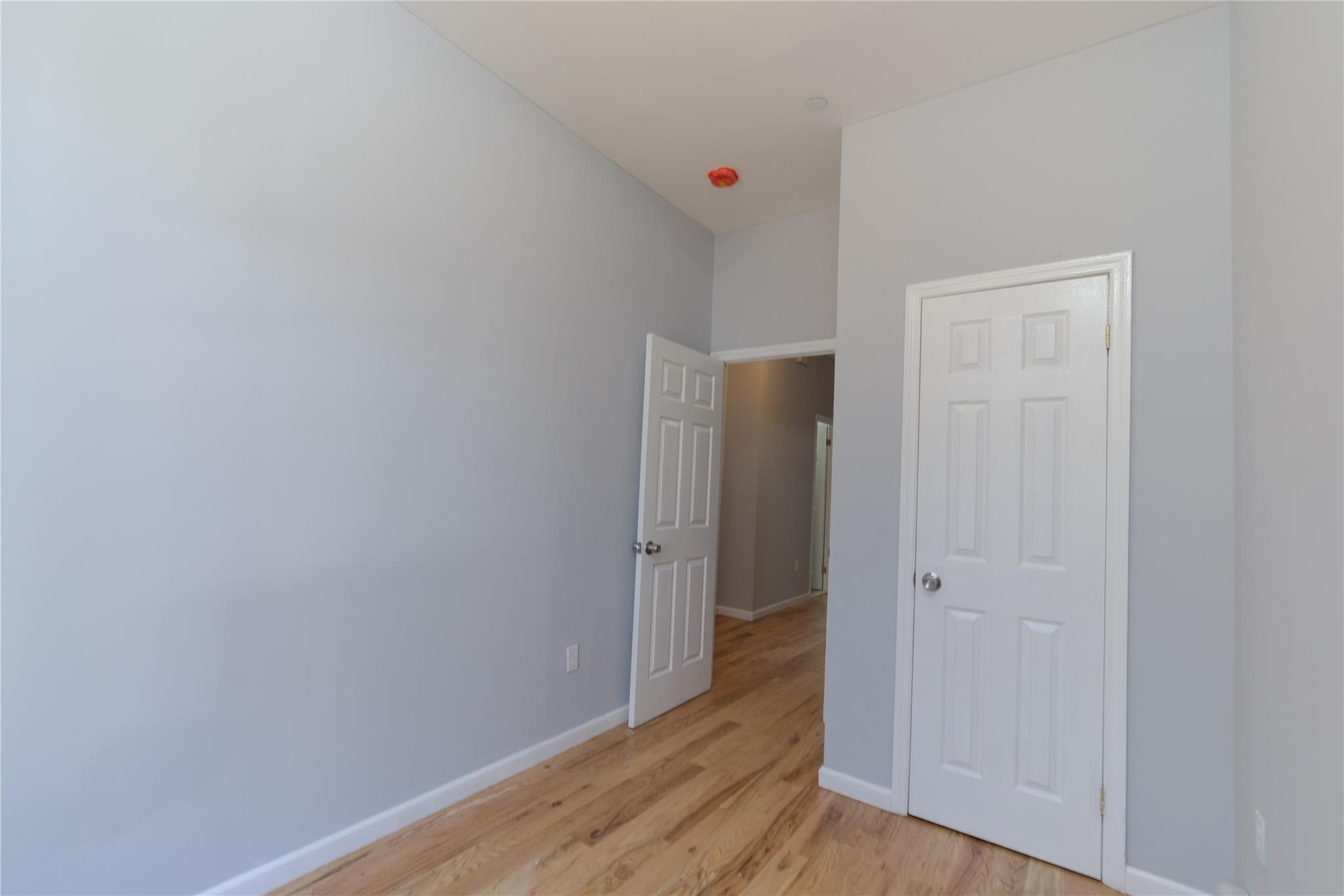 Single Family Jackson  Bronx, NY 10456, MLS-866523-9