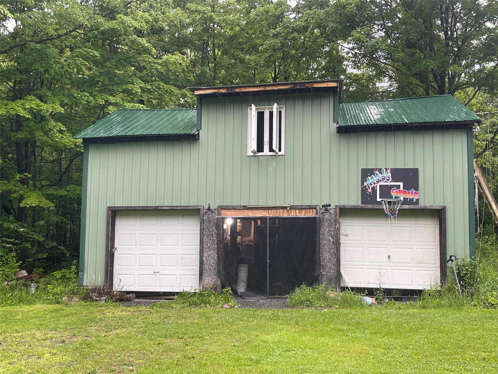 Single Family Upper Mountain  Ulster County, NY 12566, MLS-866526-30