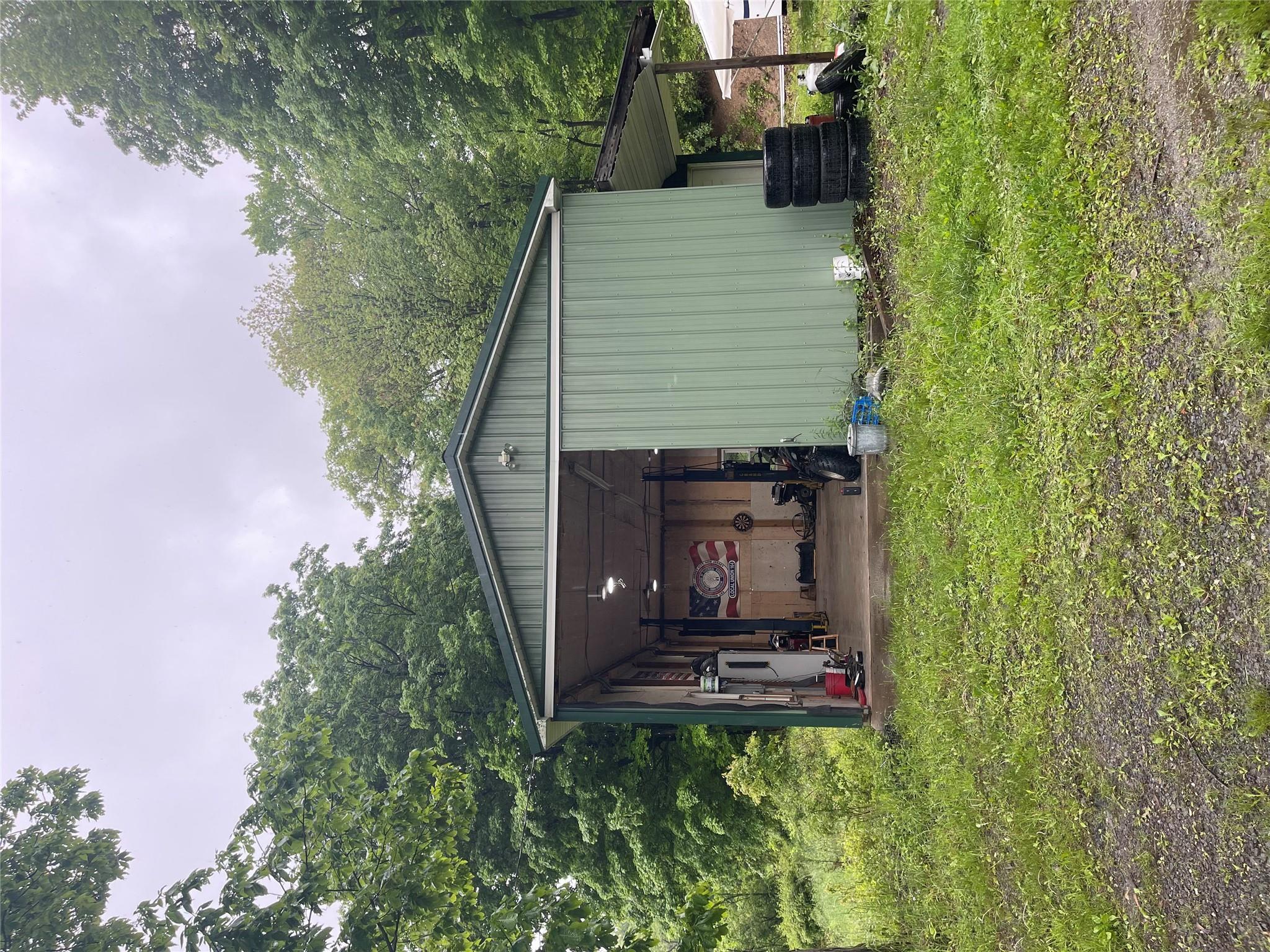 Single Family Upper Mountain  Ulster County, NY 12566, MLS-866526-32