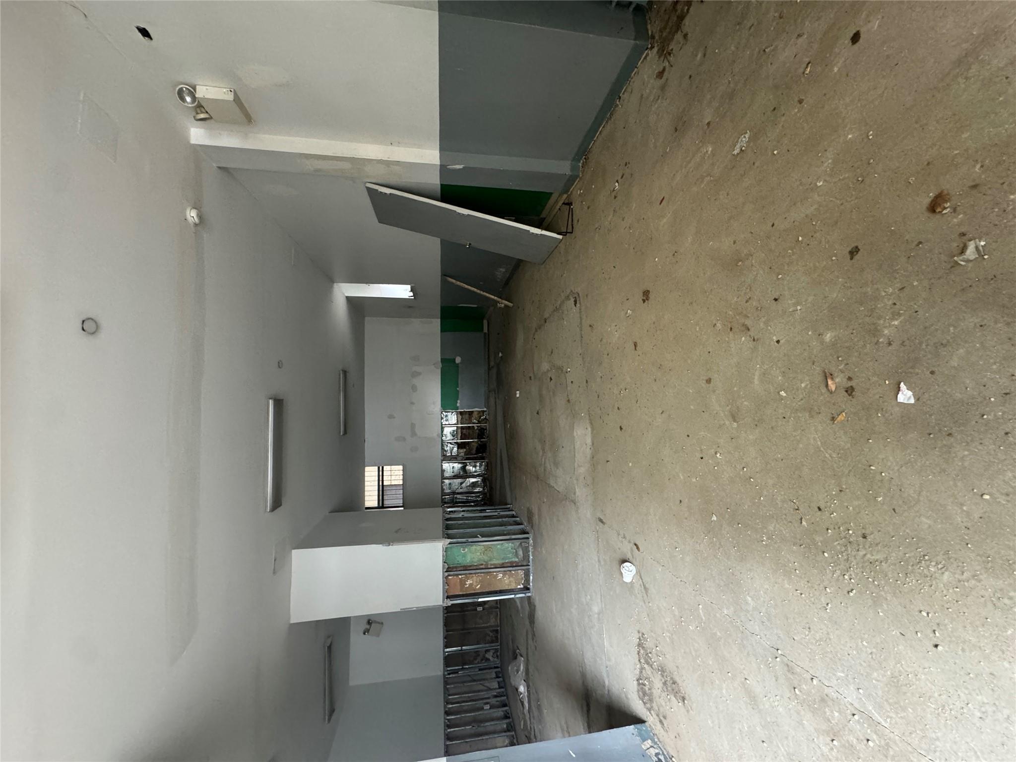 Commercial Lease College  Bronx, NY 10456, MLS-866530-13