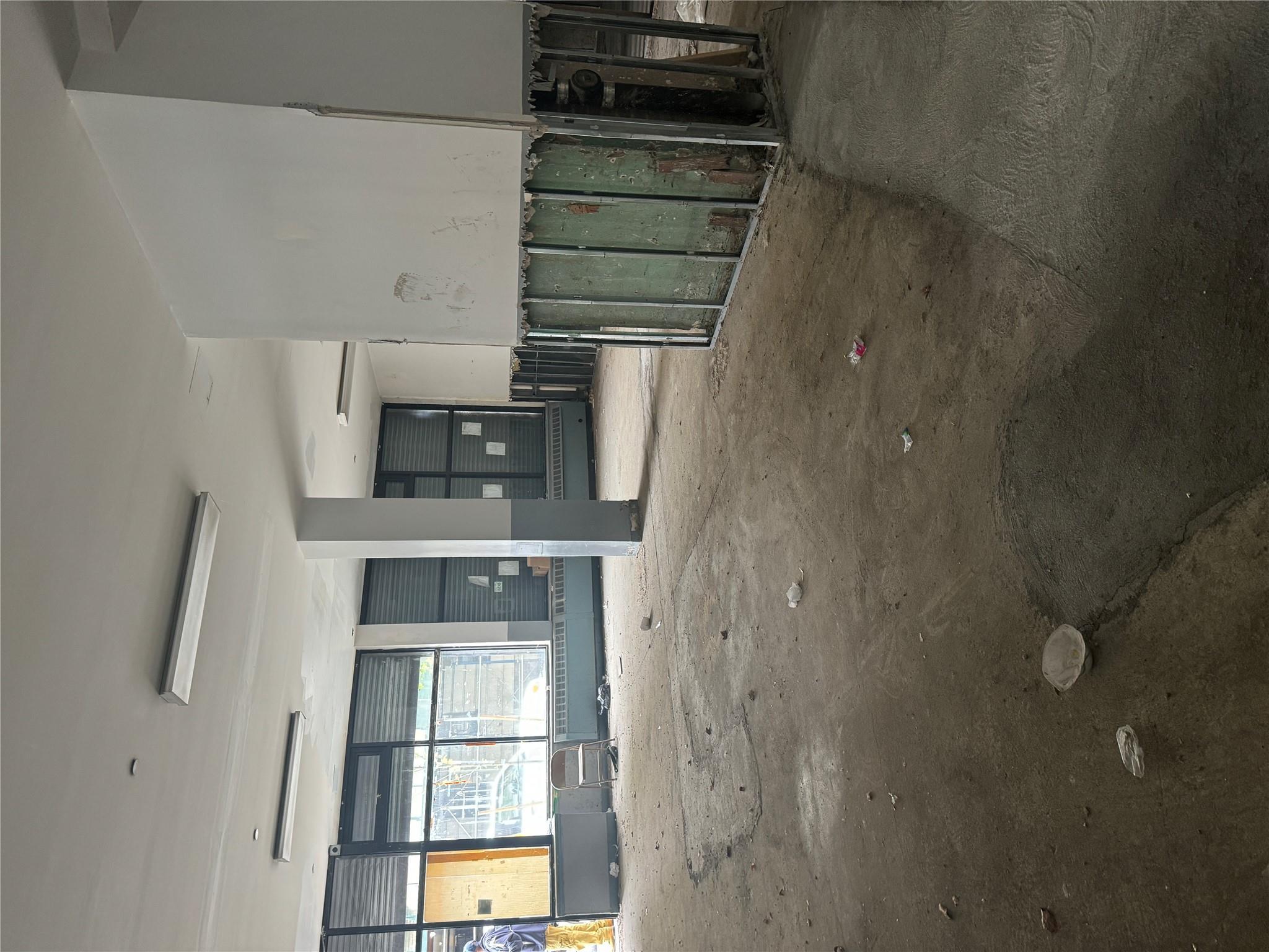 Commercial Lease College  Bronx, NY 10456, MLS-866530-15