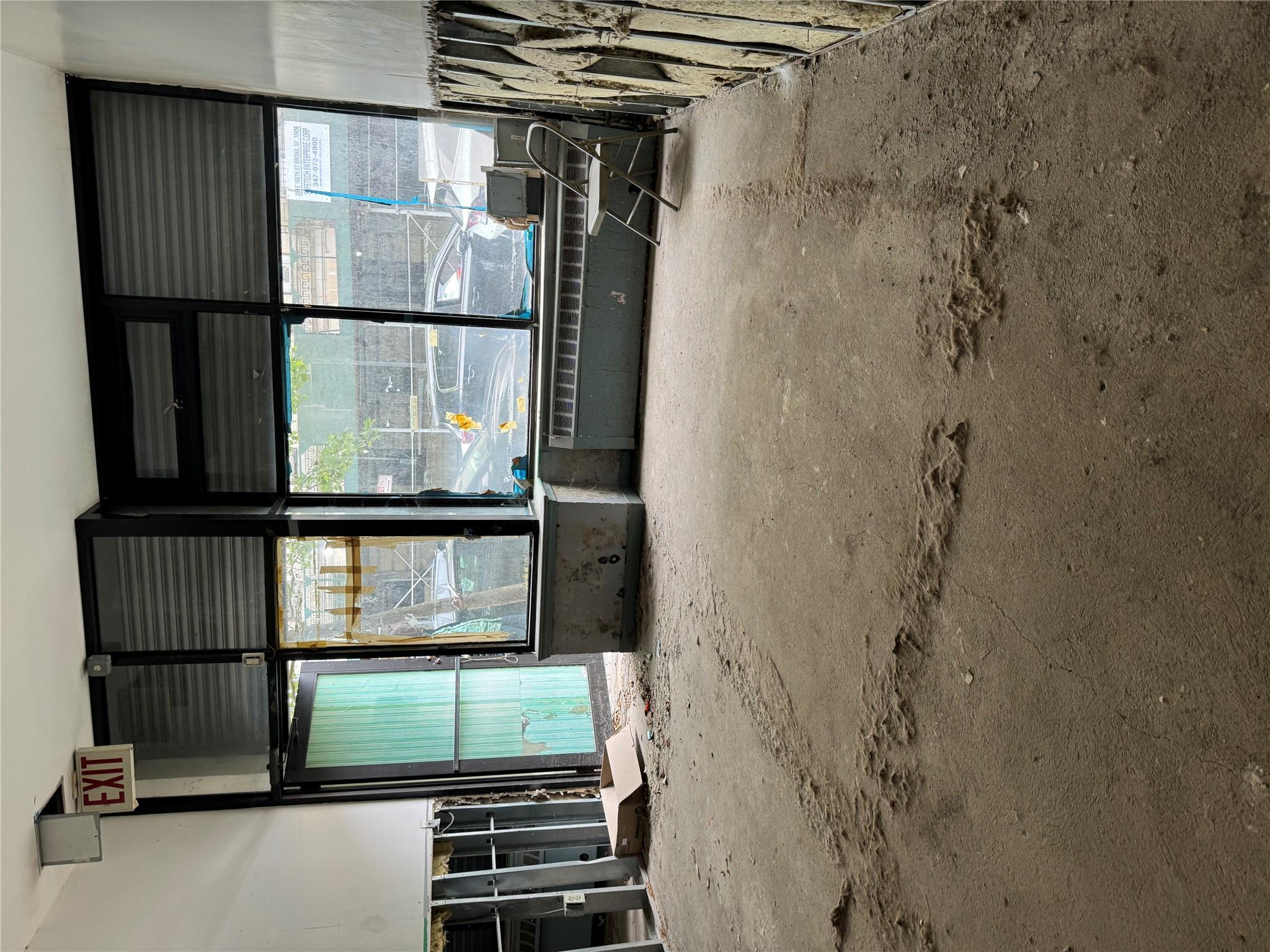 Commercial Lease College  Bronx, NY 10456, MLS-866530-17