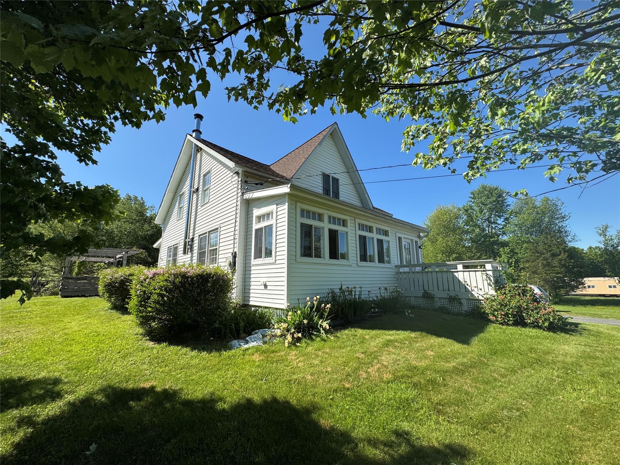Single Family South  Ulster County, NY 12528, MLS-866543-2
