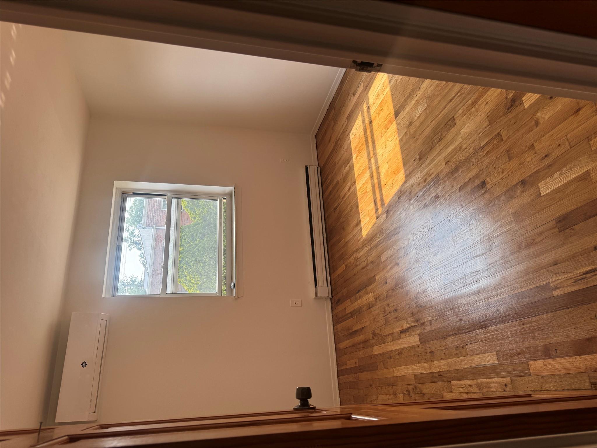 Single Family 127 St  Queens, NY 11354, MLS-866545-4