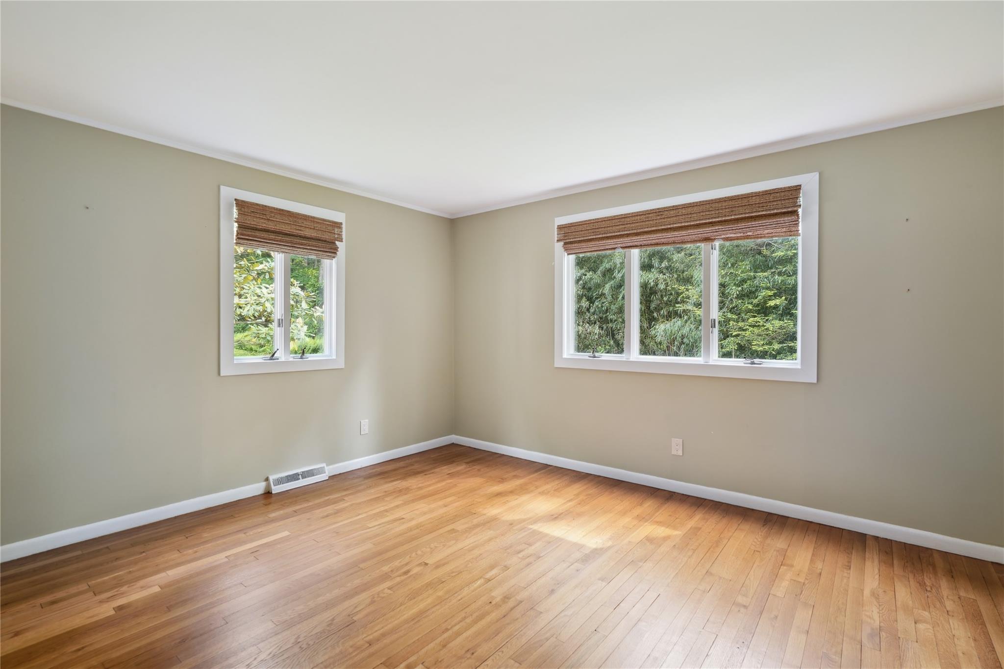 Single Family Rock Hill  Westchester County, NY 10506, MLS-866550-16