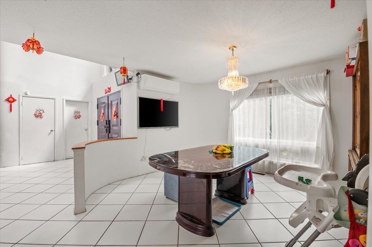 Single Family Carnation  Suffolk County, NY 11735, MLS-866559-11
