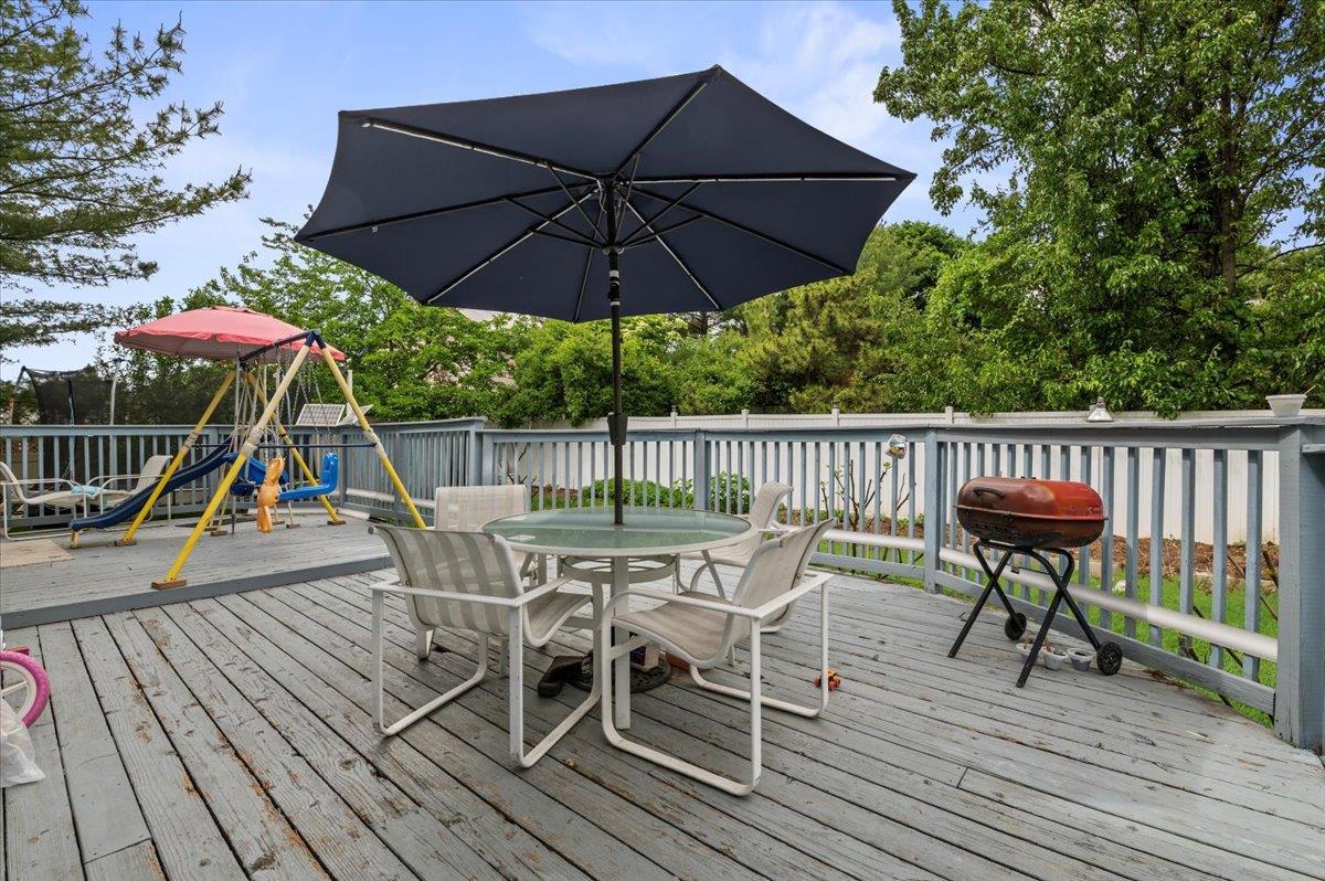 Single Family Carnation  Suffolk County, NY 11735, MLS-866559-31