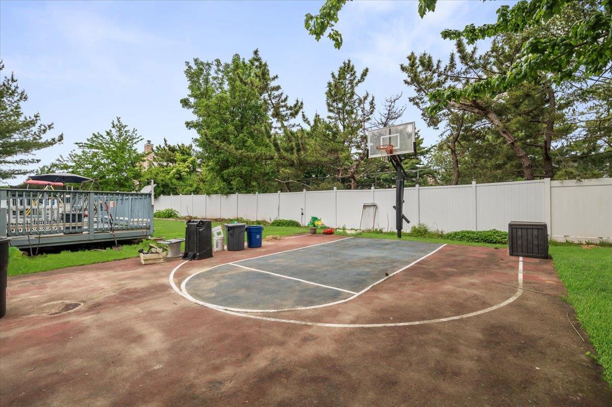 Single Family Carnation  Suffolk County, NY 11735, MLS-866559-34