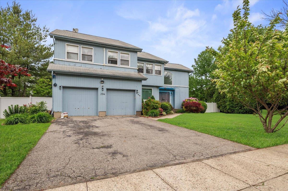 Single Family Carnation  Suffolk County, NY 11735, MLS-866559-38