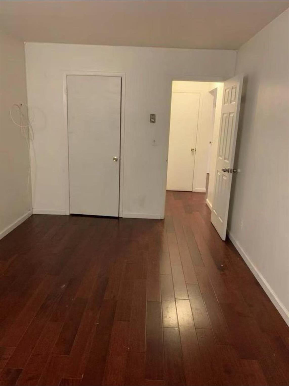 Single Family 17th  Queens, NY 11357, MLS-866569-12