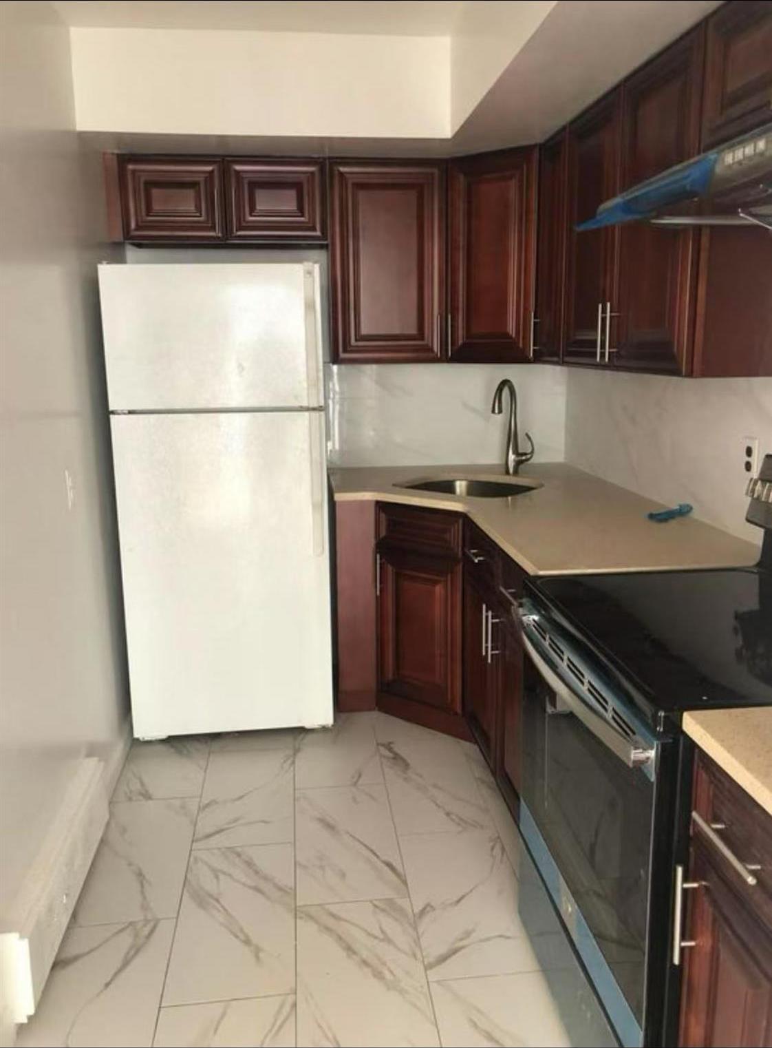 Single Family 17th  Queens, NY 11357, MLS-866569-4