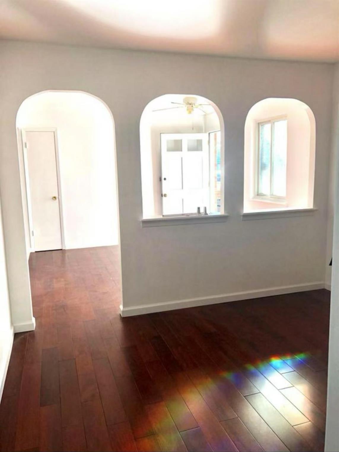 Single Family 17th  Queens, NY 11357, MLS-866569-5