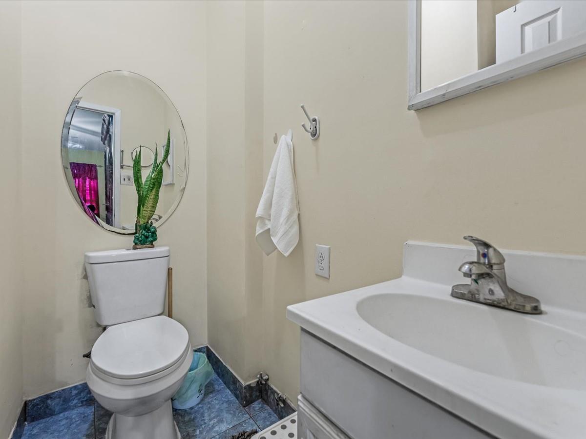 Single Family Linden  Queens, NY 11420, MLS-866577-21