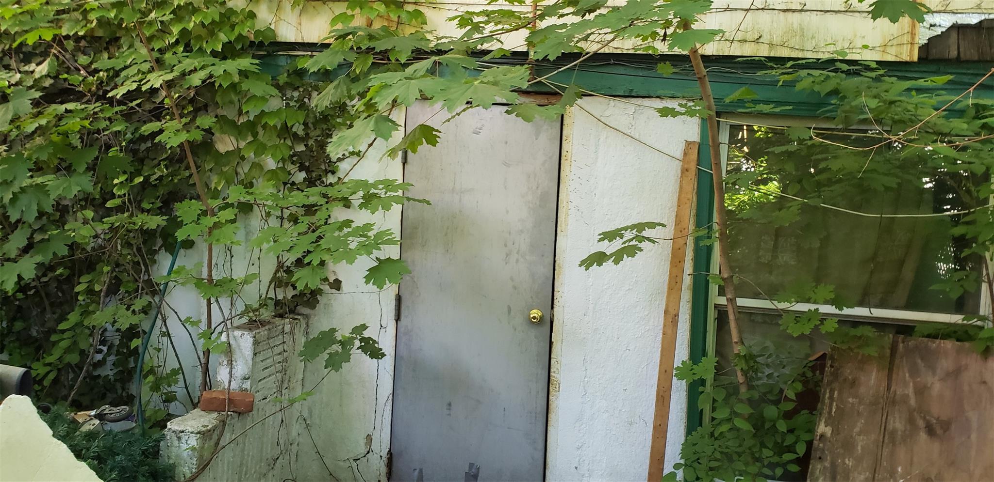 Single Family Saint Marks  Staten Island, NY 10301, MLS-866605-13