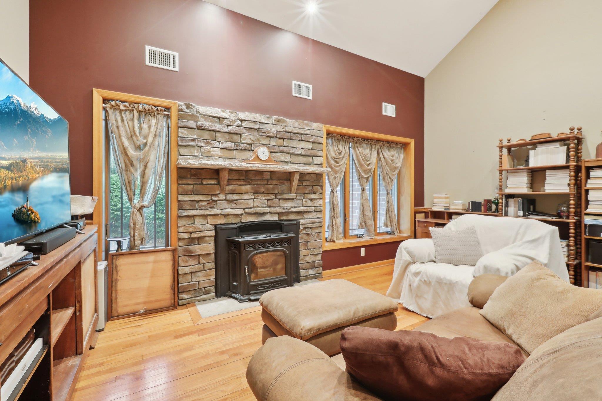 Single Family Gail  Rockland County, NY 10956, MLS-866610-17