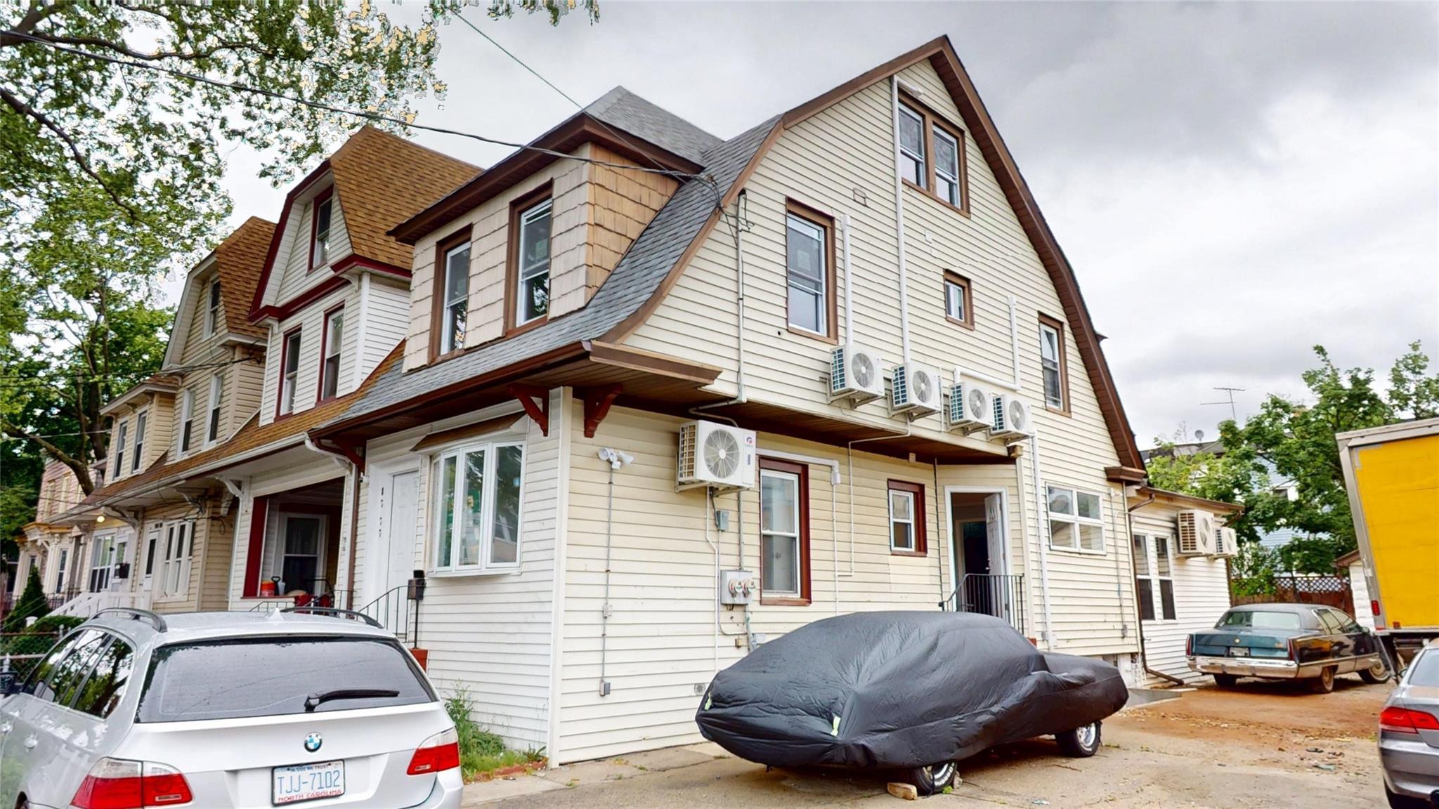 Single Family 111th  Queens, NY 11418, MLS-866613-18