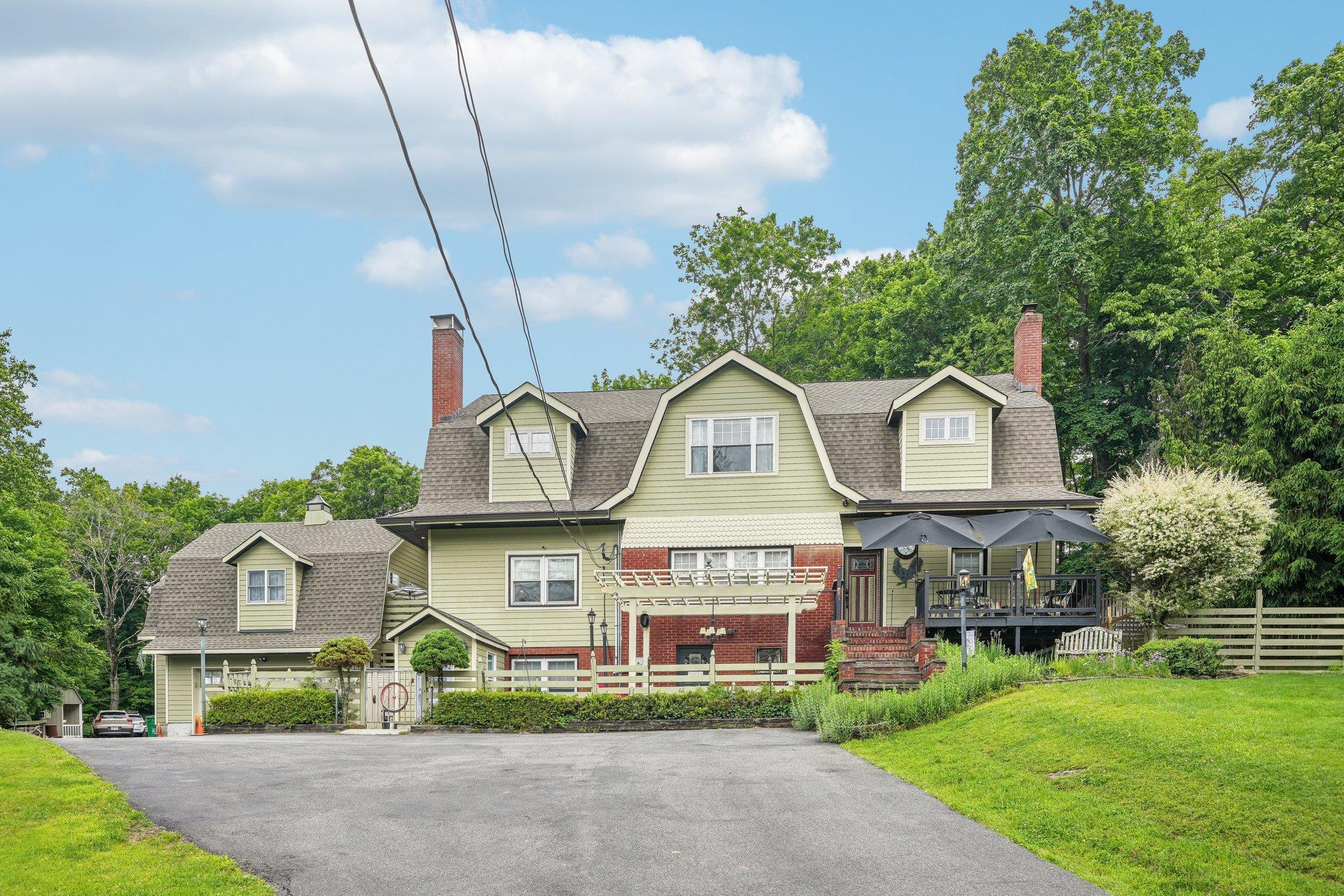 Single Family Buckberg Mountain  Rockland County, NY 10986, MLS-866619-2