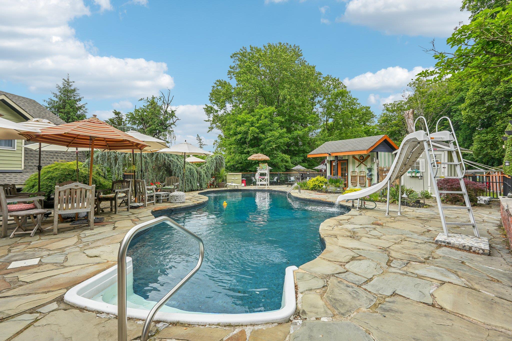Single Family Buckberg Mountain  Rockland County, NY 10986, MLS-866619-33