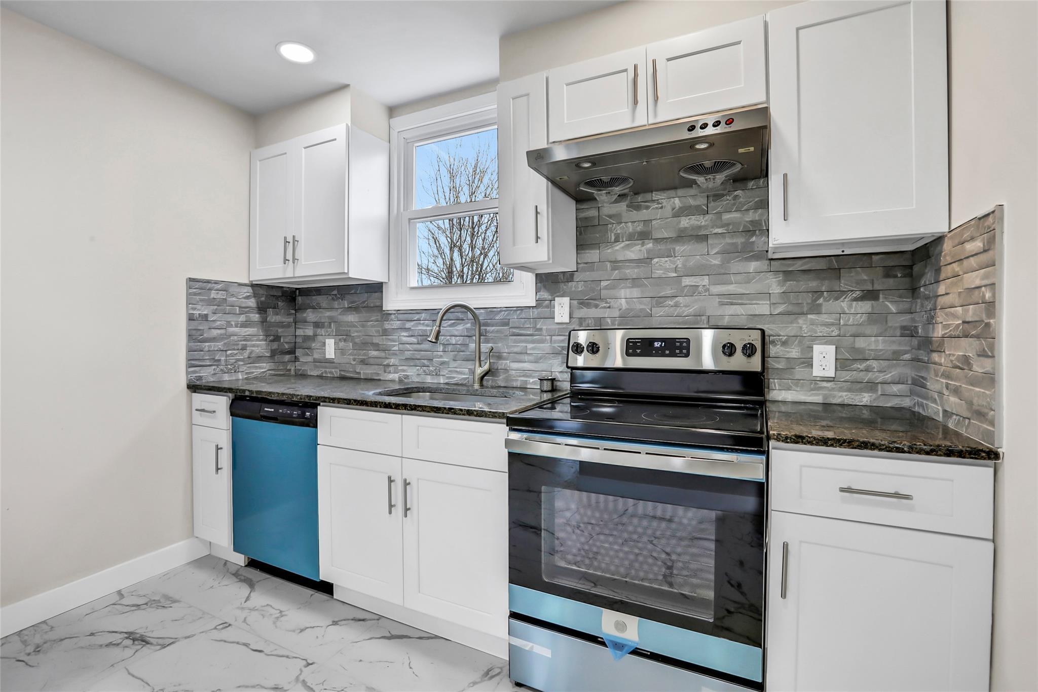 Single Family Union  Westchester County, NY 10801, MLS-866622-17