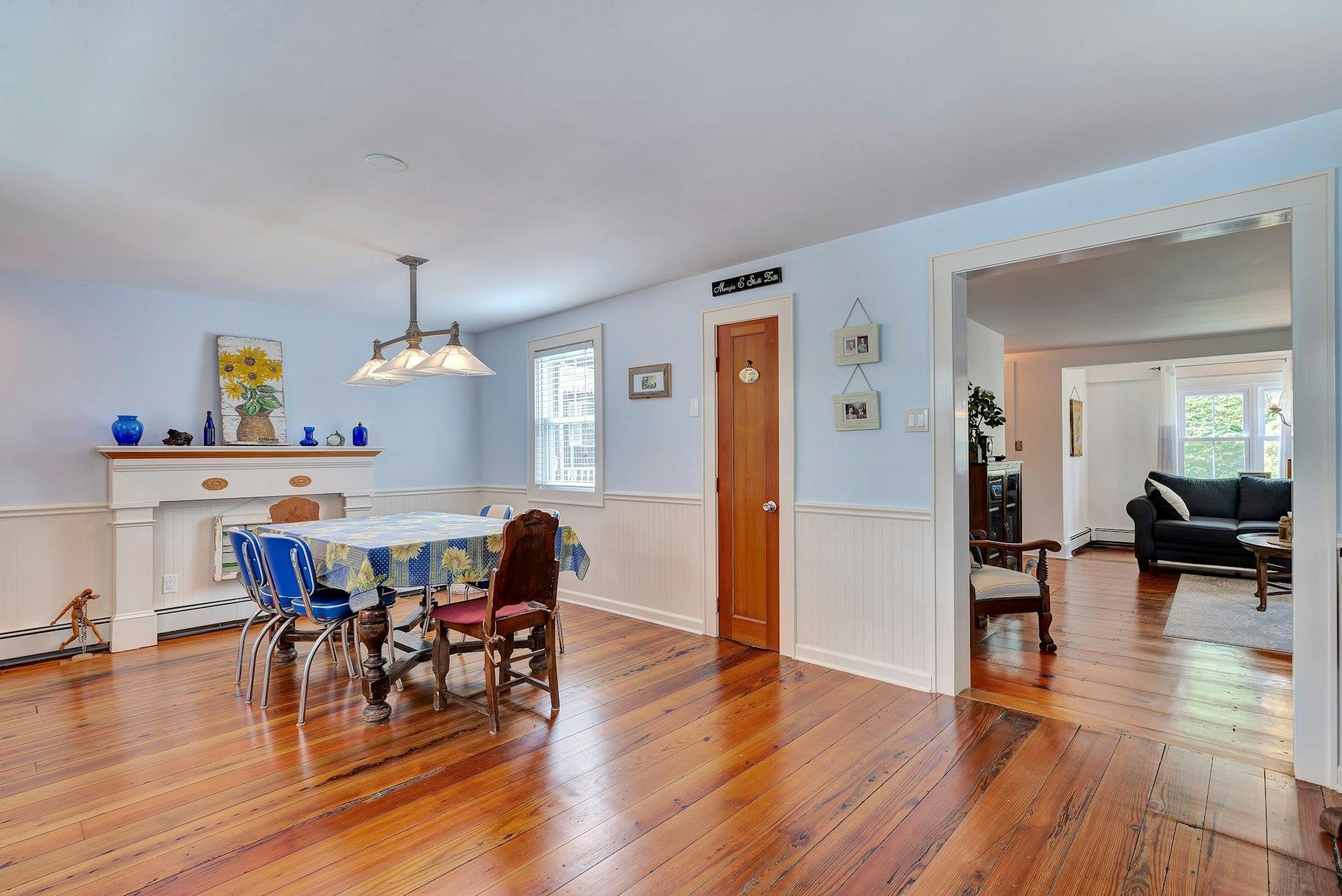 Single Family Central  Suffolk County, NY 11944, MLS-866641-9