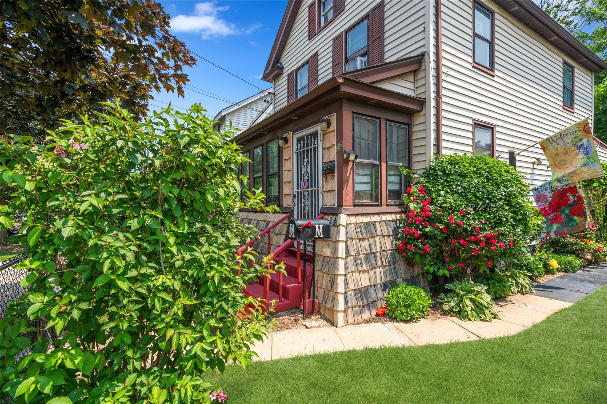 Single Family Linden  Nassau County, NY 11550, MLS-866677-3