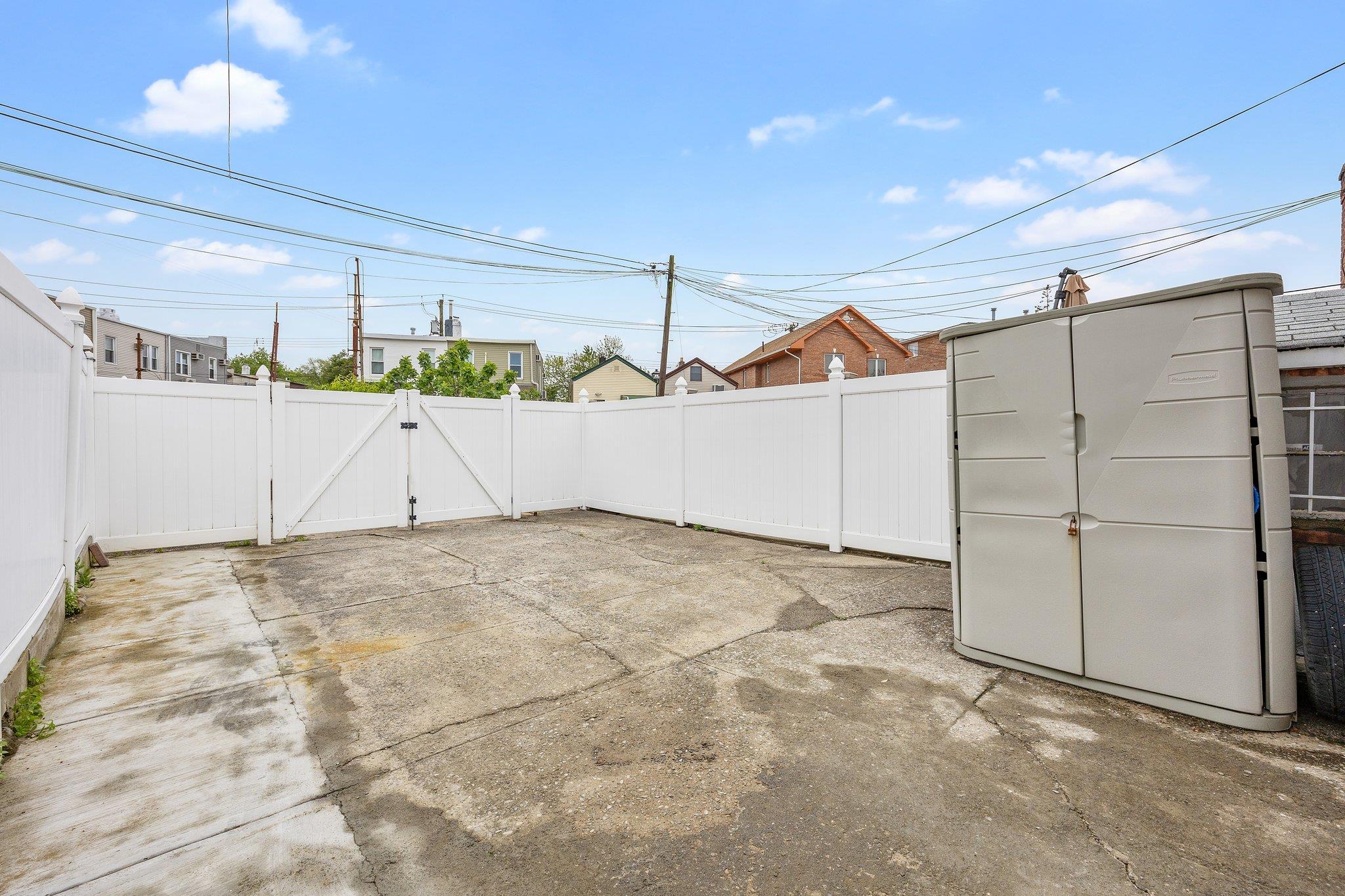 Single Family 73rd  Queens, NY 11379, MLS-866685-22