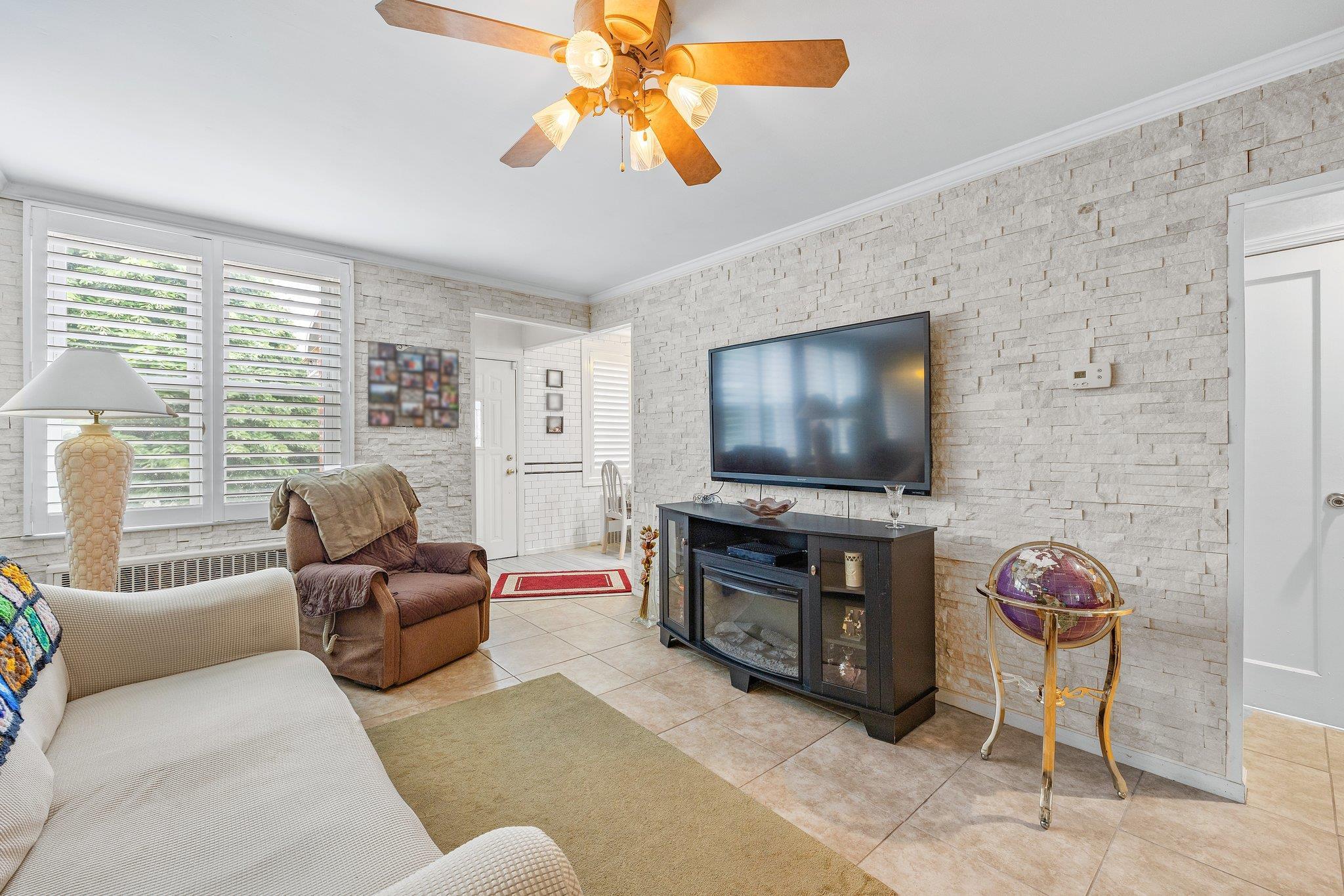 Single Family 73rd  Queens, NY 11379, MLS-866685-5