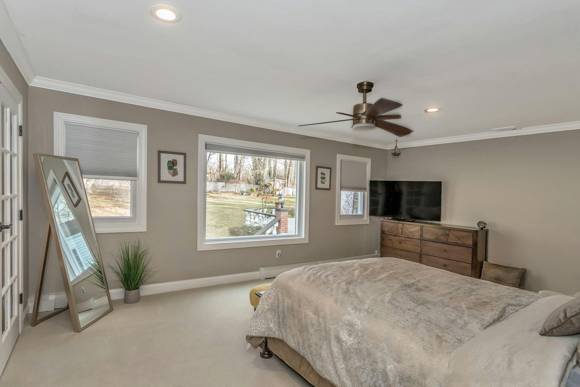 Single Family Bagatelle  Suffolk County, NY 11747, MLS-866701-26
