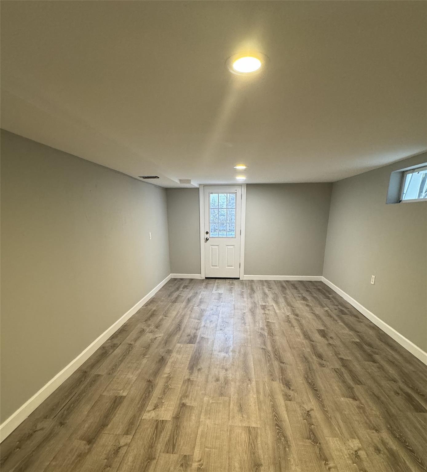 Single Family Bagatelle  Suffolk County, NY 11747, MLS-866701-38