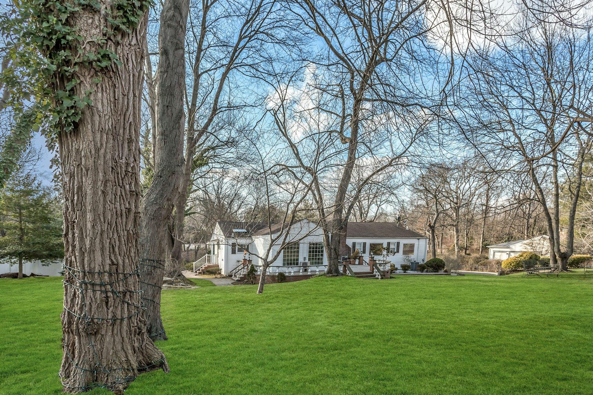 Single Family Bagatelle  Suffolk County, NY 11747, MLS-866701-39