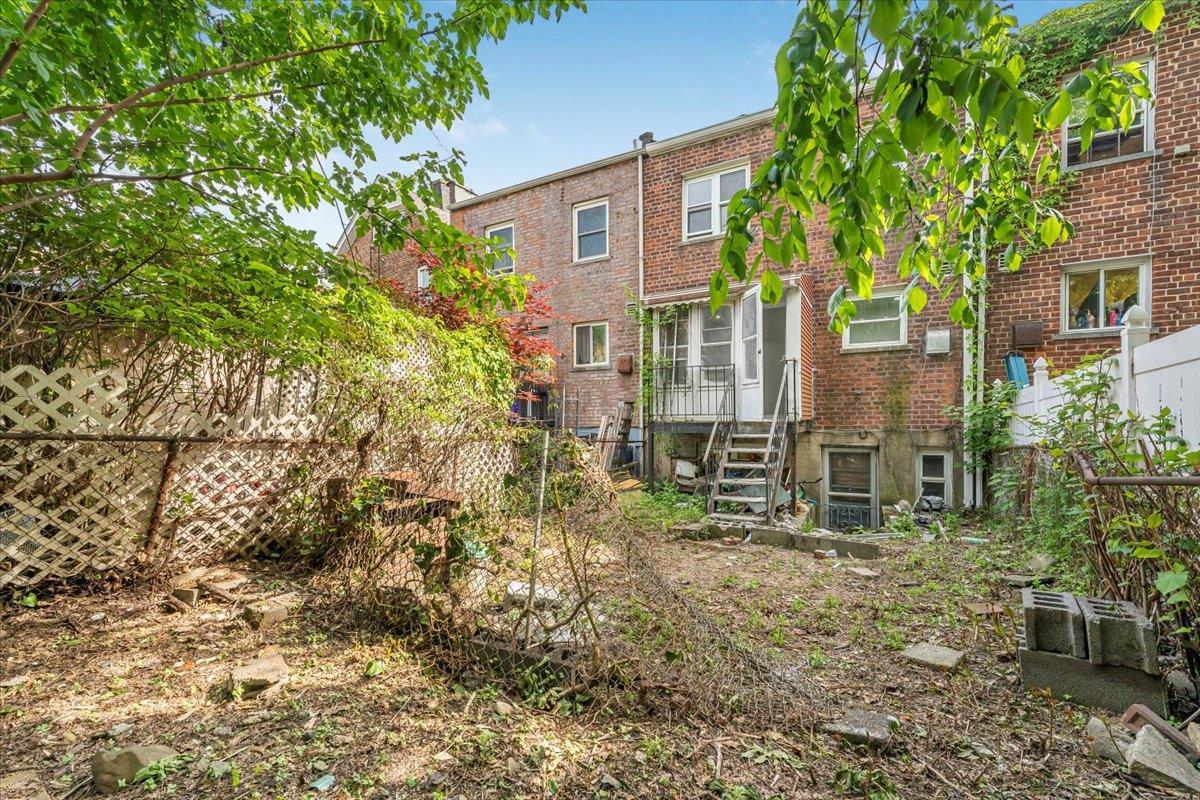 Single Family 230th  Bronx, NY 10466, MLS-866713-17