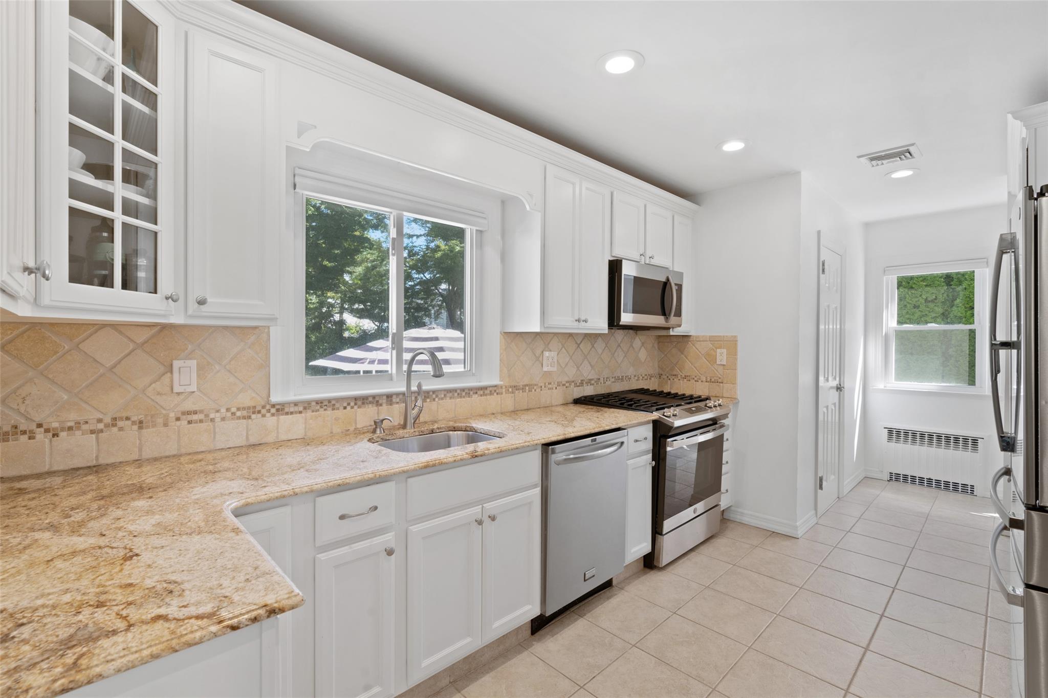 Single Family Tamarack  Westchester County, NY 10573, MLS-866714-9